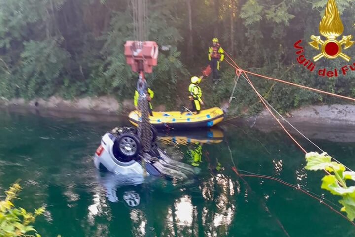 Incidenti stradali in Italia: il modello norvegese suggerisce limiti più bassi e corsie più larghe per ridurre i morti