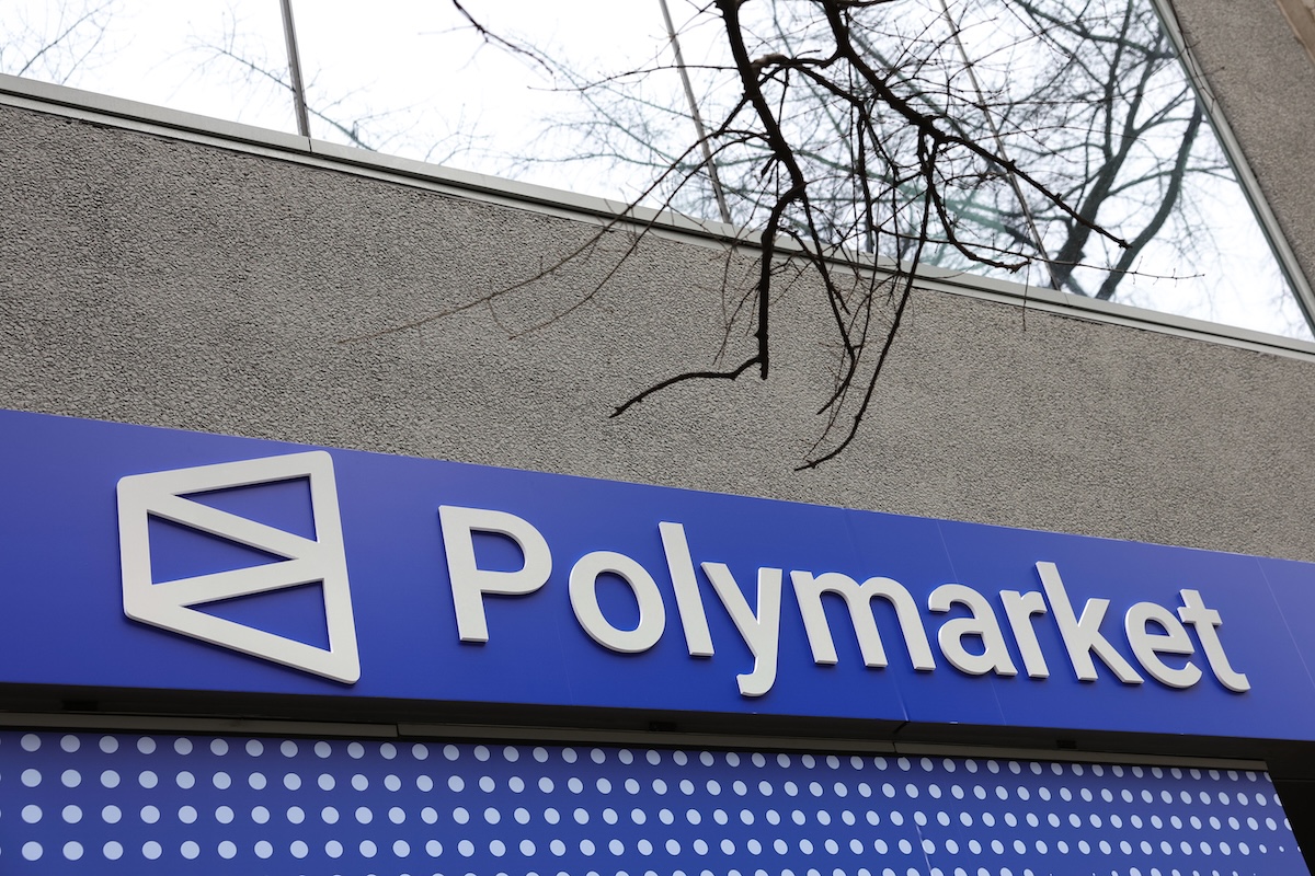 Ingegnere Google accusato di frode per utilizzo di dati interni nelle scommesse su Polymarket