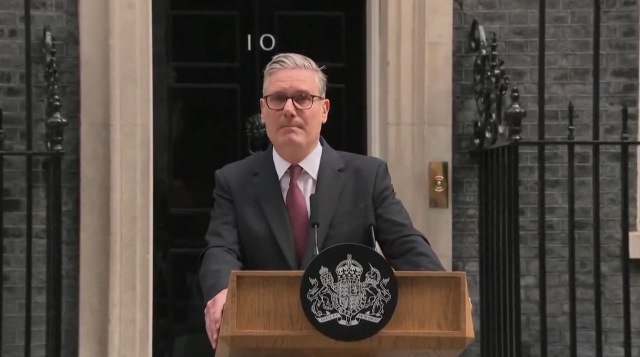 Keir Starmer si dimette da leader del Partito laburista britannico, nuove elezioni a settembre
