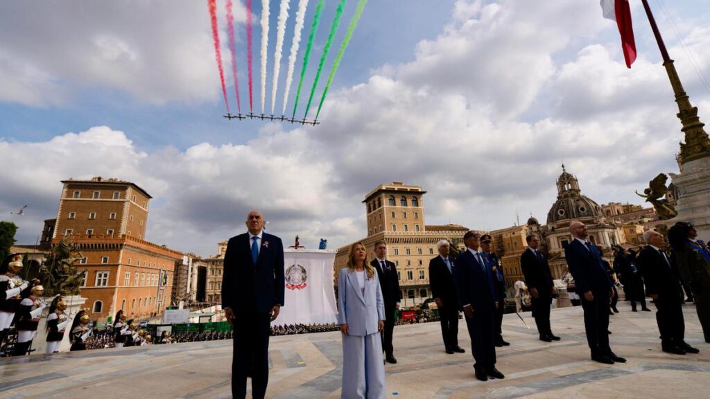 La festa della Repubblica: parata a Roma senza Salvini, Conte e Schlein
