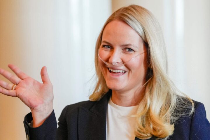 La principessa Mette Marit di Norvegia sottoposta a trapianto di polmone a Oslo