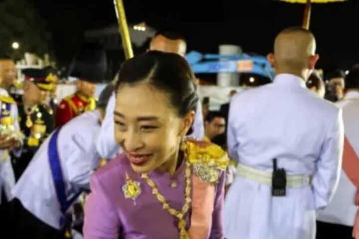 La Thailandia in lutto per la morte della principessa Bajrakitiyabha, erede al trono