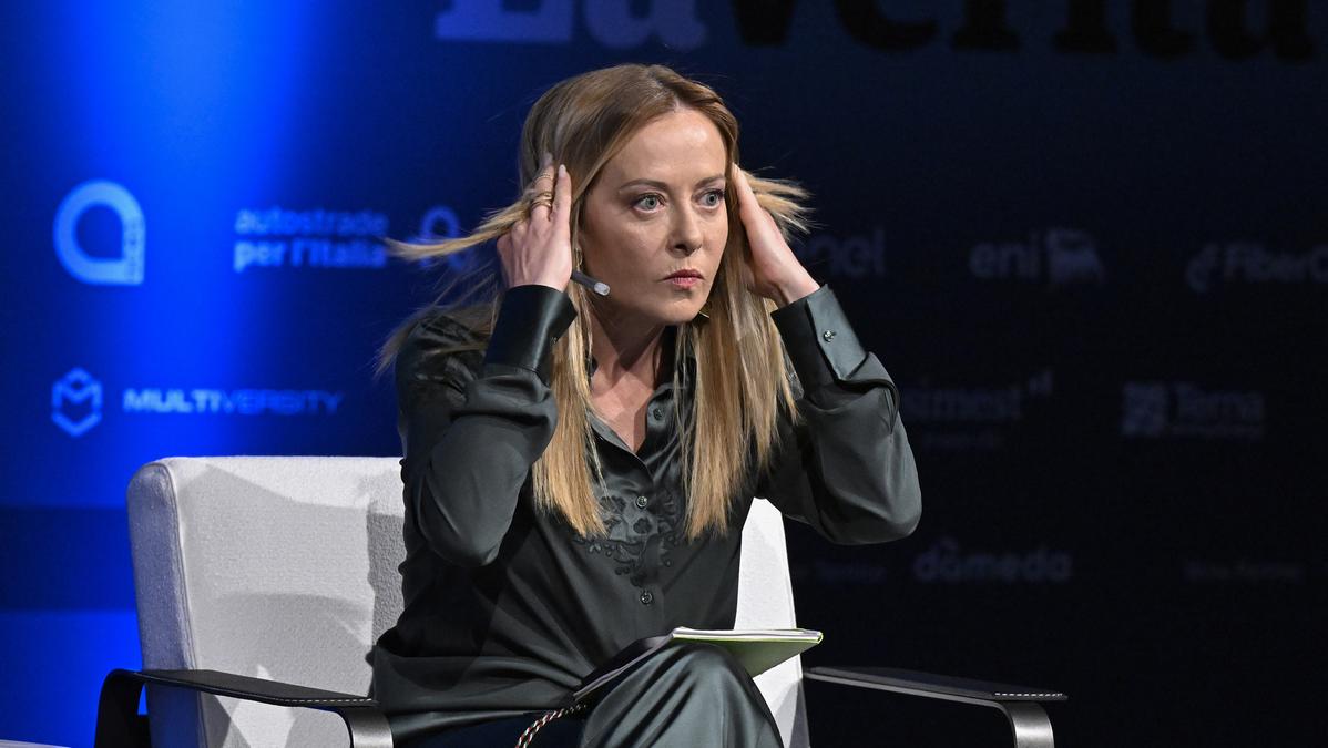 L'analisi di Castellani: Italia divisa tra Usa e Ue, sfide di bilancio in aumento