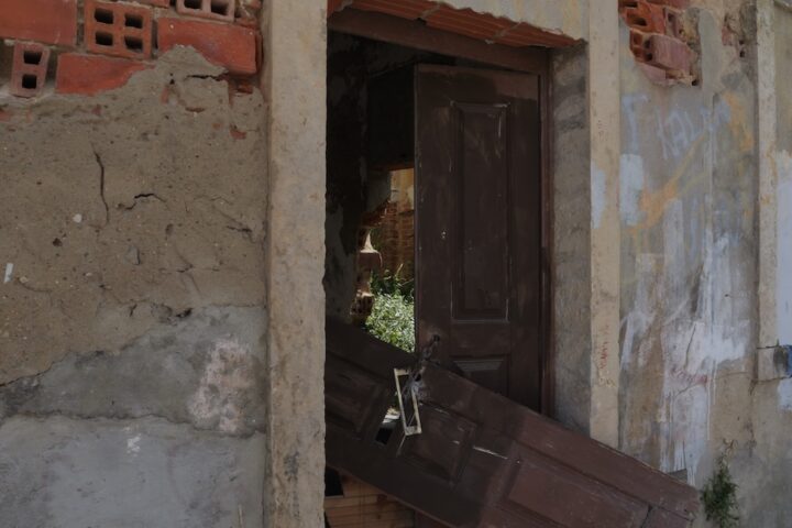 Lisbona: il boom delle baraccopoli e la crisi abitativa del capitale portoghese