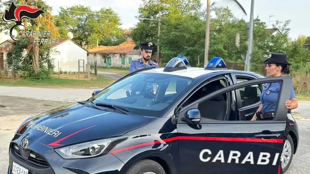 Madre e figlio uccisi in una sparatoria a Camaiore, arrestato il marito 63enne