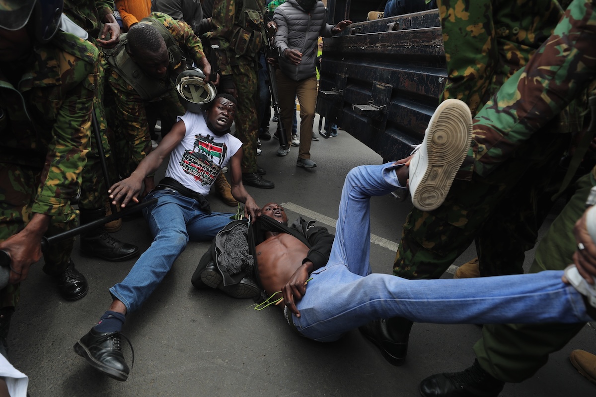 Massicce detenzioni in Kenya per il memoriale dei manifestanti uccisi nel 2024