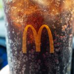 McDonald’s riduce il legame esclusivo con Coca-Cola e sperimenta nuove bevande