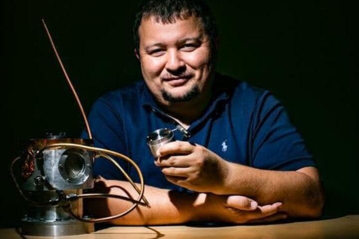 Mikhail Kokorich: «I miei missili all’Ucraina, nonostante la mia origine russa»