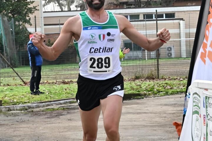 Molinaro vince il memorial “Fabio Giannoni” al Gp Parco Alpi Apuane di Porciano