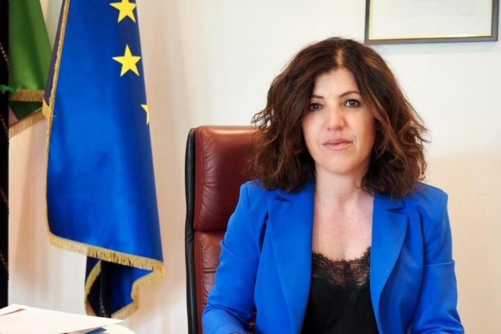 Necessità di un indirizzo senologico nella chirurgia generale per migliorare la cura del tumore al seno in Italia
