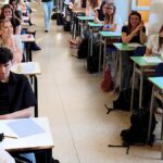 Nuove linee guida scolastiche in Italia: Dante e Manzoni tornano al centro dell'insegnamento