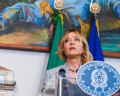 Orribile omicidio di quattro braccianti in Calabria, Meloni: “L'Italia non arretra davanti alla barbarie”