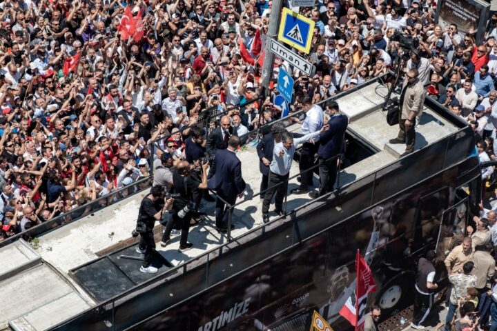 Özgür Özel: «La crisi della democrazia in Turchia è un problema di sicurezza per l'Occidente»