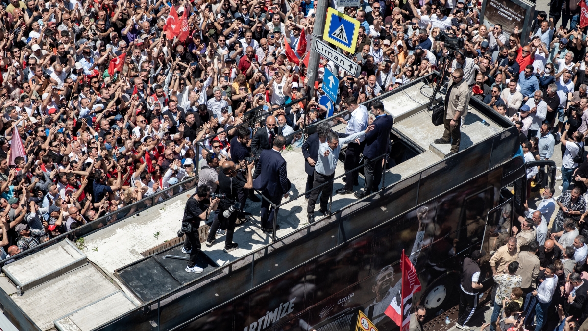 Özgür Özel: «La crisi della democrazia in Turchia è un problema di sicurezza per l'Occidente»