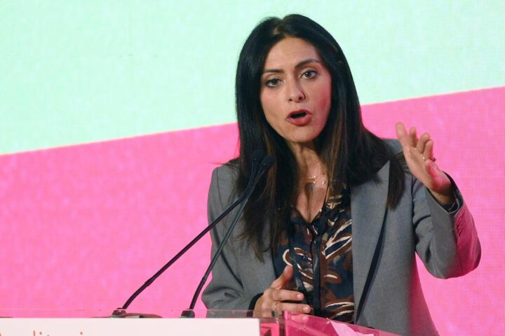 Pina Picierno lascia il Pd: “Non lo riconosco più” e critica l’ambiguità sui valori europei