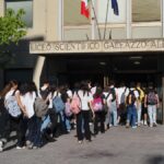 Prova di matematica 2026: analisi delle domande sull’acqua del lago di Bracciano e studio di funzione