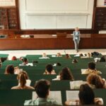 Quali lauree garantiscono lavoro sicuro dopo la maturità? Analisi e opportunità per il futuro in Italia