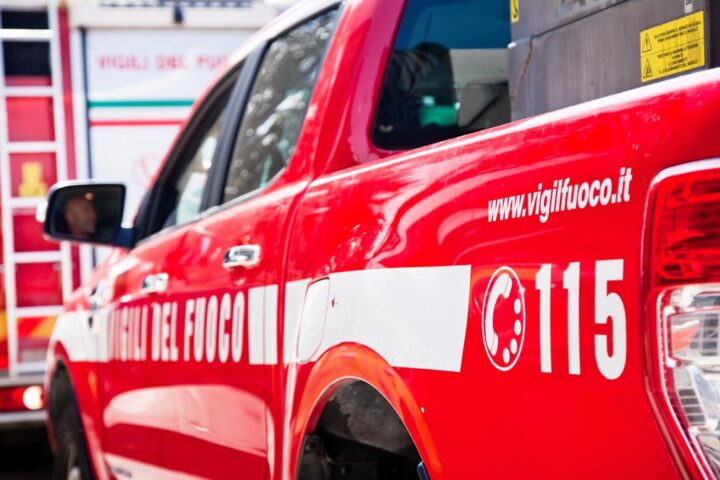 Quattro corpi carbonizzati trovati in un'auto in un distributore di Amendolara
