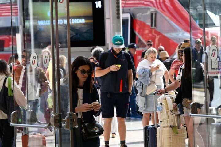 Ritardi treni Napoli-Roma, danneggiamenti sulla linea dell’Alta velocità a Tora e Piccilli