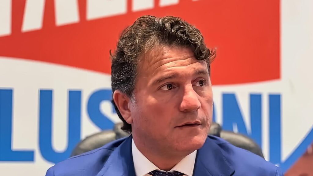 Senatore Francesco Silvestro indagato per violenza sessuale e tentata violenza privata