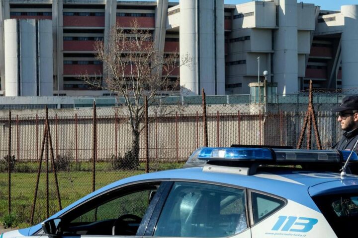Sequestro di sette sezioni del carcere di Sollicciano a causa di gravi carenze igienico-sanitarie