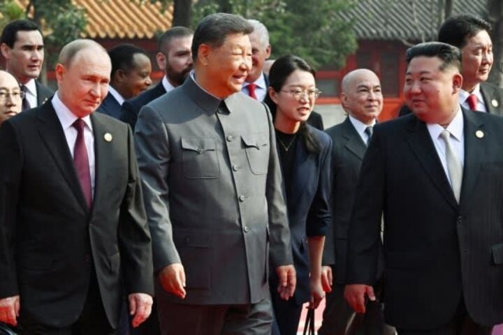 Silenzio di Pechino per il 73° compleanno di Xi Jinping: congratulazioni da Kim e Putin