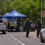 Sparatoria a Kochav Yair, Israele: un morto e cinque feriti nel violento attacco
