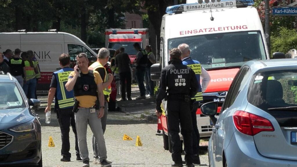 Strage in Germania: un padre uccide sei persone per la custodia della figlia a Stade