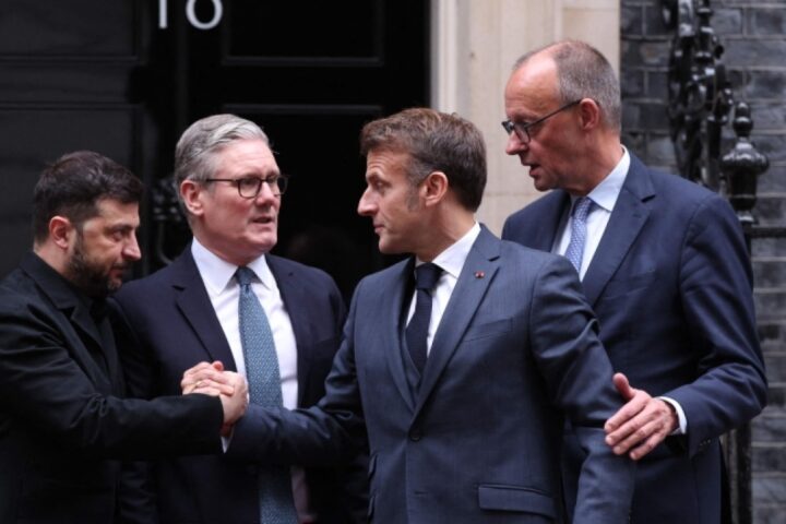 Summit a Londra sull'Ucraina: E3 rafforza la cooperazione, la pace resta lontana