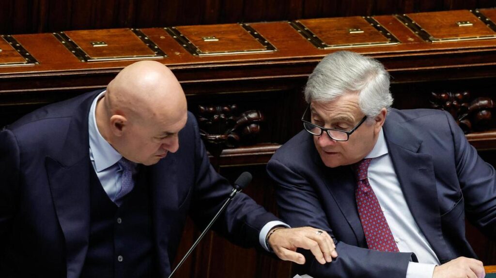 Tajani e Crosetto: dialogo necessario dopo le dichiarazioni di Trump su Meloni