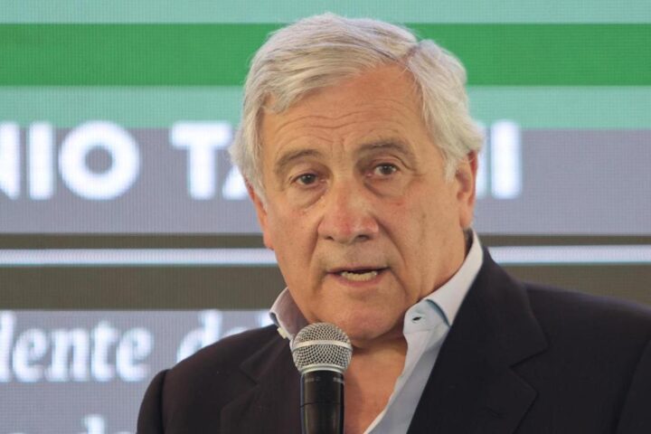 Tajani esclude un rimpasto di governo e chiude la porta a Salvini