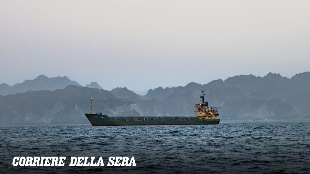 Teheran pubblica foto di Trump nel mirino di un cecchino, "la vendetta è certa"