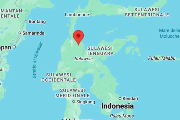 Terremoto di magnitudo 6.7 colpisce l'isola di Sulawesi in Indonesia