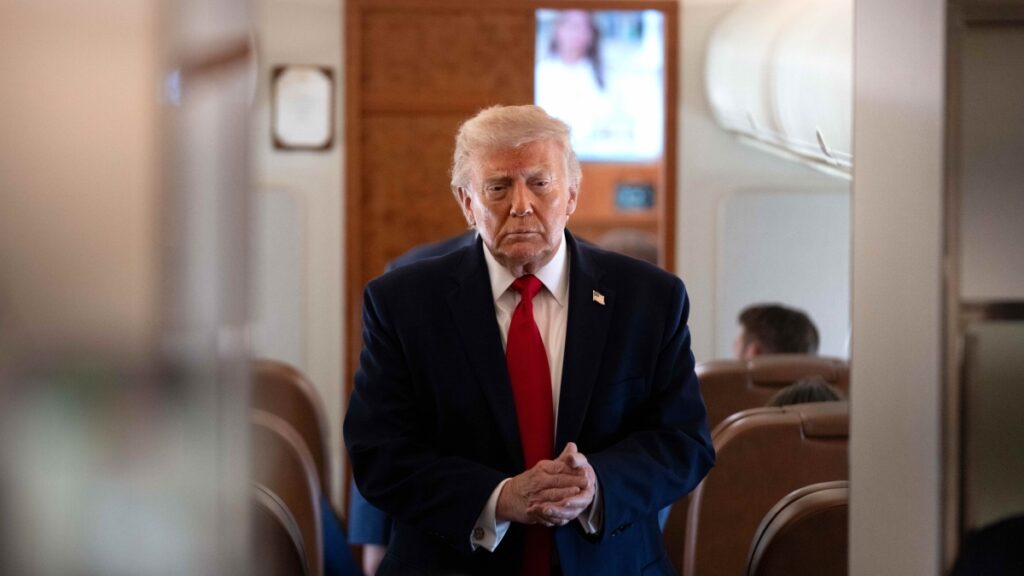 Trump alterna minacce e promesse di pace mentre si negozia accordo sul nucleare con l'Iran
