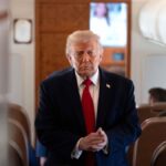 Trump alterna minacce e promesse di pace mentre si negozia accordo sul nucleare con l'Iran