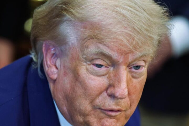 Trump critica i repubblicani che votano contro la guerra in Iran: «Dovrebbero vergognarsi»