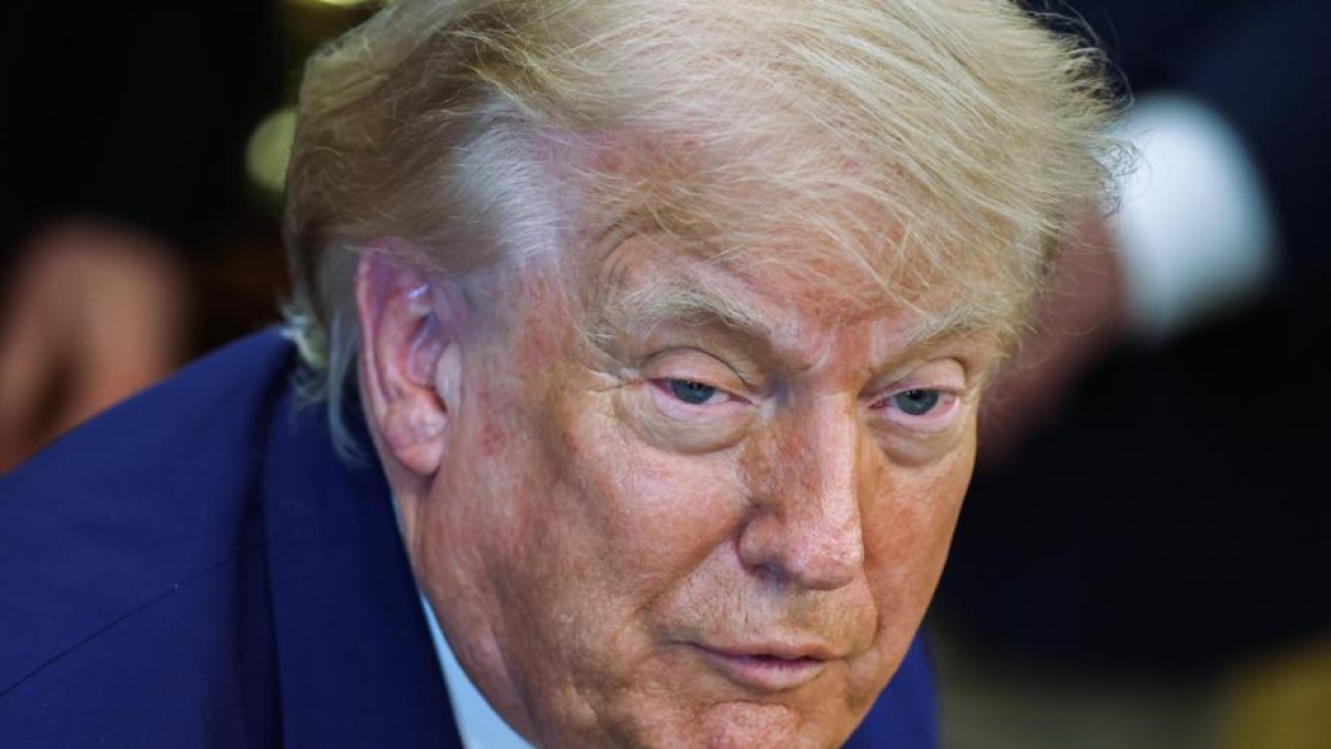 Trump critica i repubblicani che votano contro la guerra in Iran: «Dovrebbero vergognarsi»