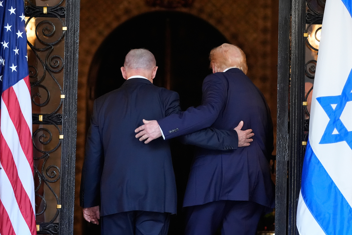 Trump mostra disinteresse per la sicurezza di Israele nel nuovo accordo con l'Iran