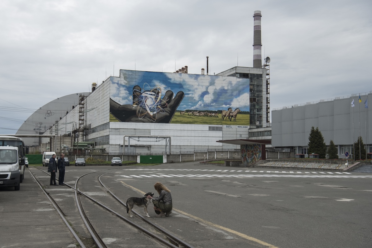 Un drone russo colpisce deposito di combustibile esausto a Chernobyl, senza perdite di radiazioni