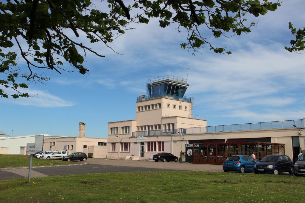 Undici morti in un incidente aereo civile vicino a Nancy, Francia