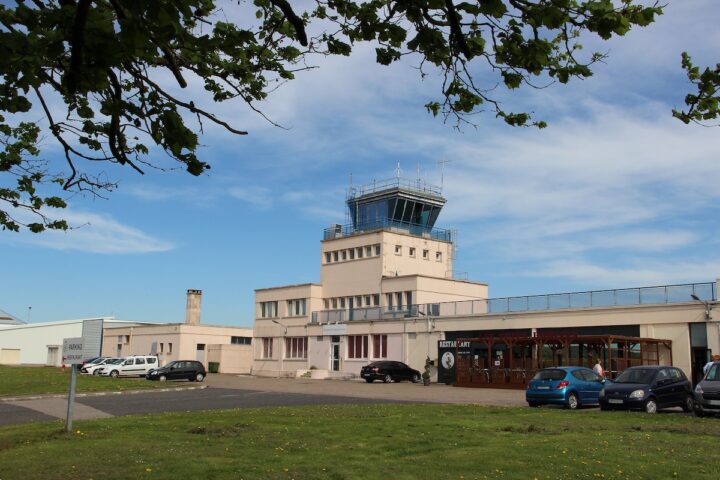Undici morti in un incidente aereo civile vicino a Nancy, Francia