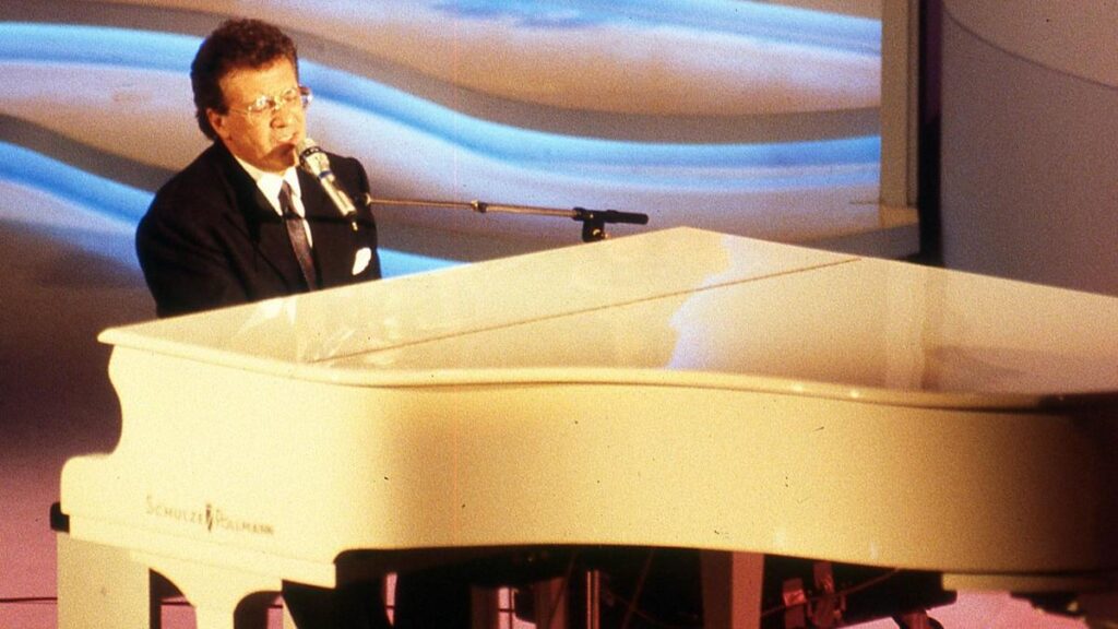 Addio a Peppino di Capri, icona della musica italiana e voce di generazioni
