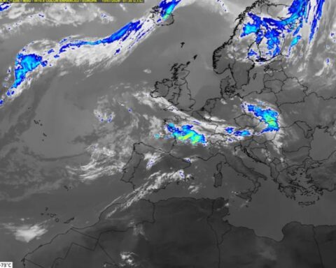 Allerta meteo in Italia: tempesta prevista sulla Pianura padana con venti oltre 140 km/h