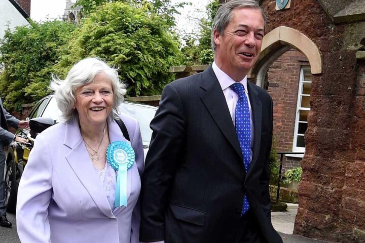Arrestato un uomo per l'omicidio dell'ex deputata britannica ann widdecombe, la polizia esclude movente politico