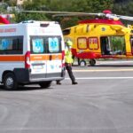 Bambino di un anno muore investito da un trattore nella baita di famiglia a Valdidentro