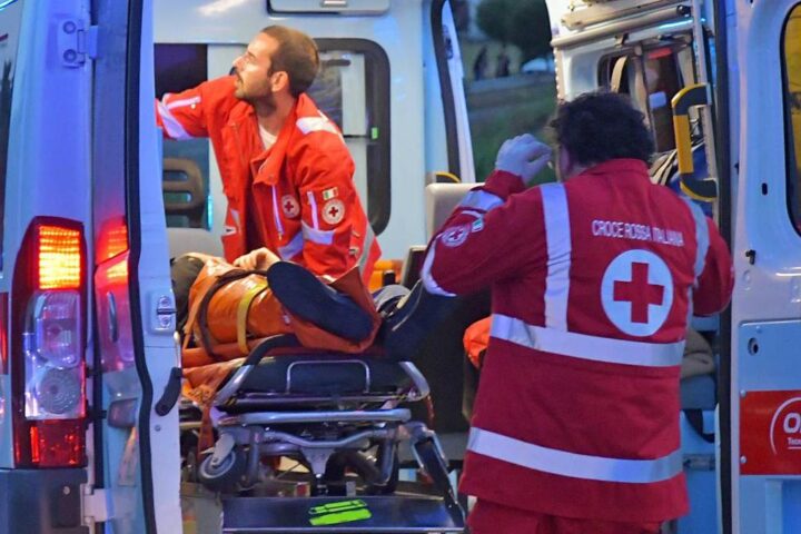 Bimba di 4 anni folgorata mentre accendeva la luce a Motta de' Conti nel Vercellese