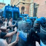 Bologna, scontri dopo la morte di Abderahhim Fakir: migliaia in piazza per la giustizia