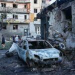 Bombardamento russo su Kiev: un morto e 13 feriti in attacco notturno