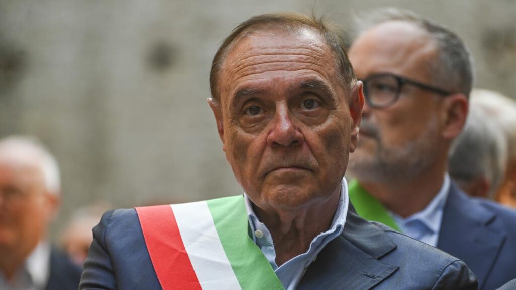 Clemente Mastella rivela di essere malato: "Pregate per me"