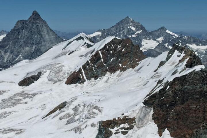 Condizioni critiche nelle Alpi: allerta caldo estremo e incidenti mortali in alta montagna